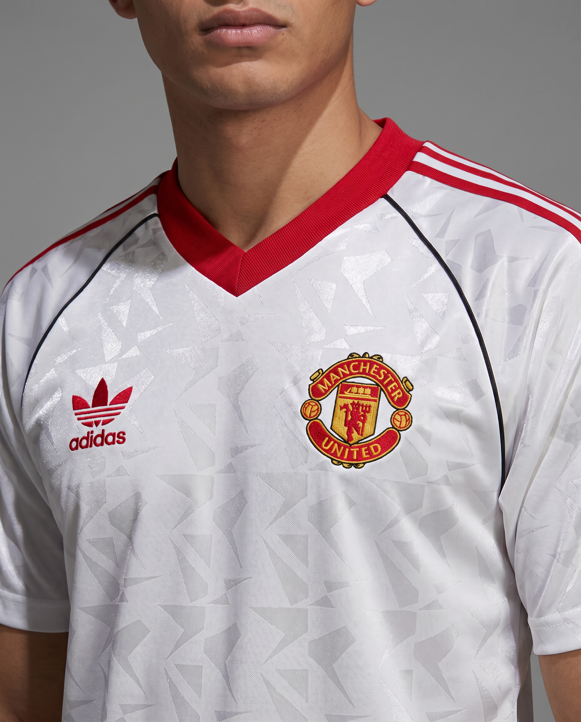 Manchester United Auswärtstrikot Retro 1990/91 – Der weiße Adidas-Klassiker - Gallery 2