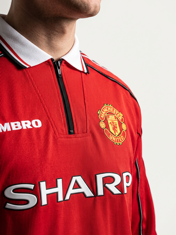 Manchester United 98/99 Home Retro — The Treble Season