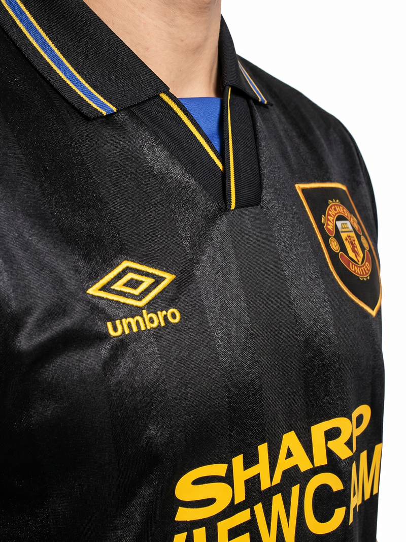 Camiseta Retro Visitante Manchester United 1993/95 - Los Dobles Ganadores - Image 4
