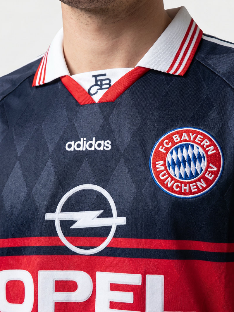 Bayern Munich 97/99 Away Retro — The Bavarian Dark Classic - Image 1