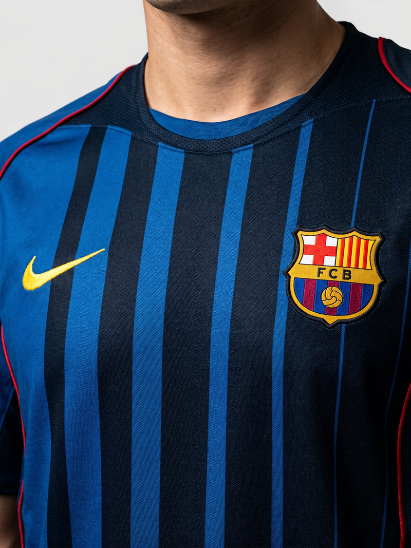 Barcelona 2004/05 Home Retro — The Blaugrana La Liga Era - Image 1