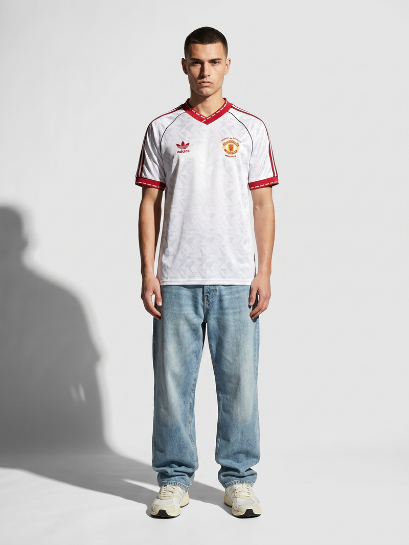 Manchester United Auswärtstrikot Retro 1990/91 – Der weiße Adidas-Klassiker - Image 4