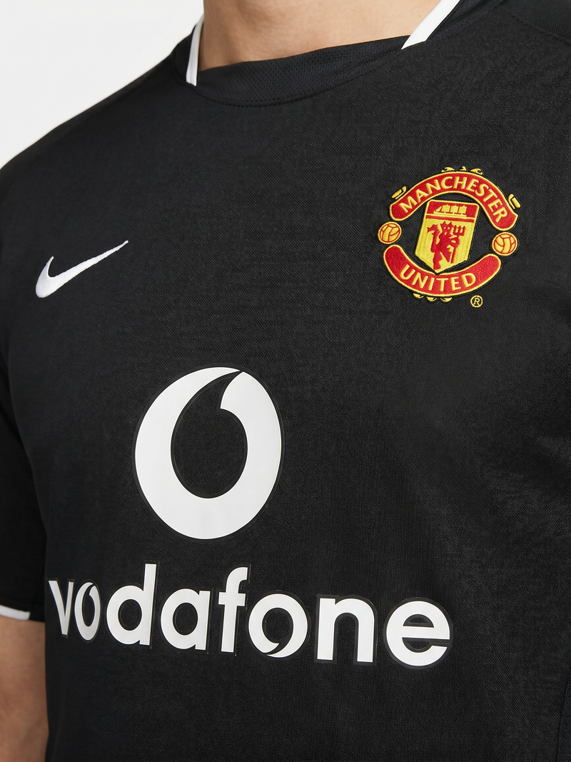 Manchester United 2003/05 Third Retro Jersey — Black Devils - Image 3