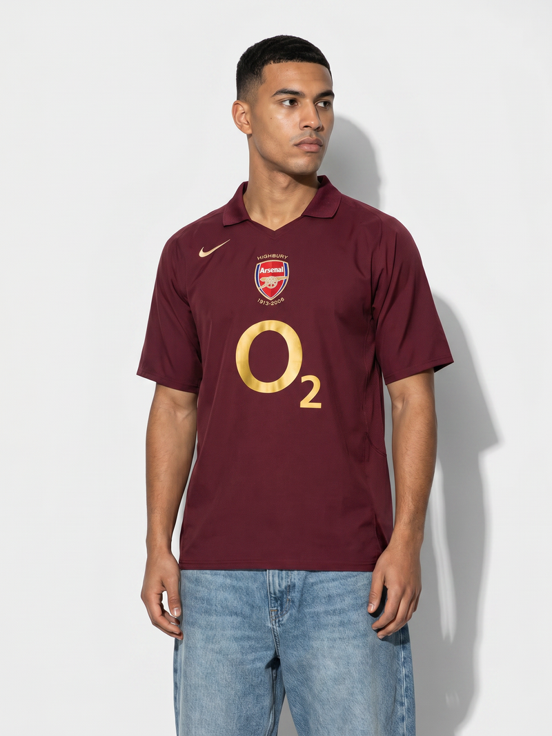 Arsenal 2005/06 Highbury Retro - Despedida Redcurrant - Image 1