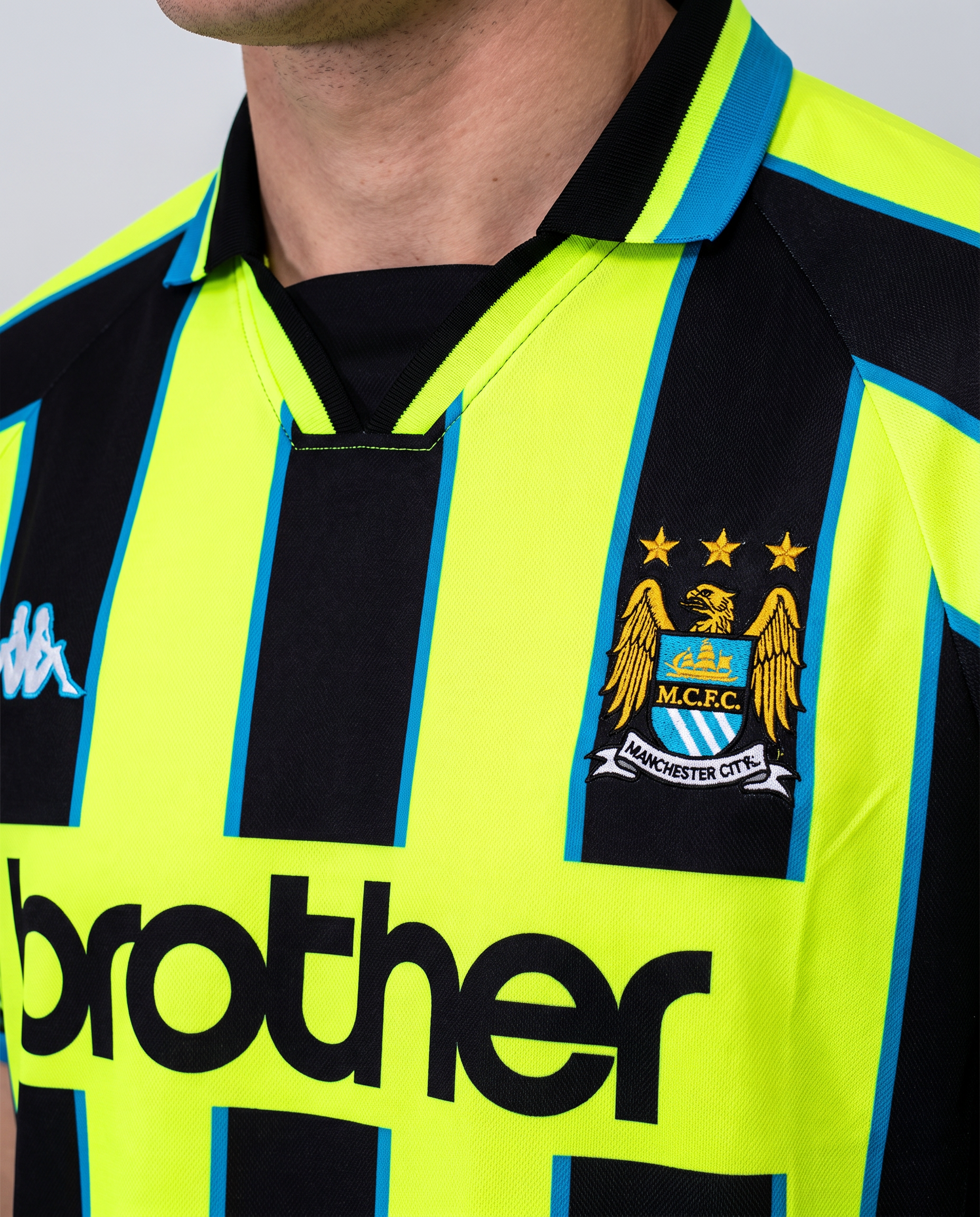 Camiseta de visitante del Manchester United 2002/03 - Gallery 2