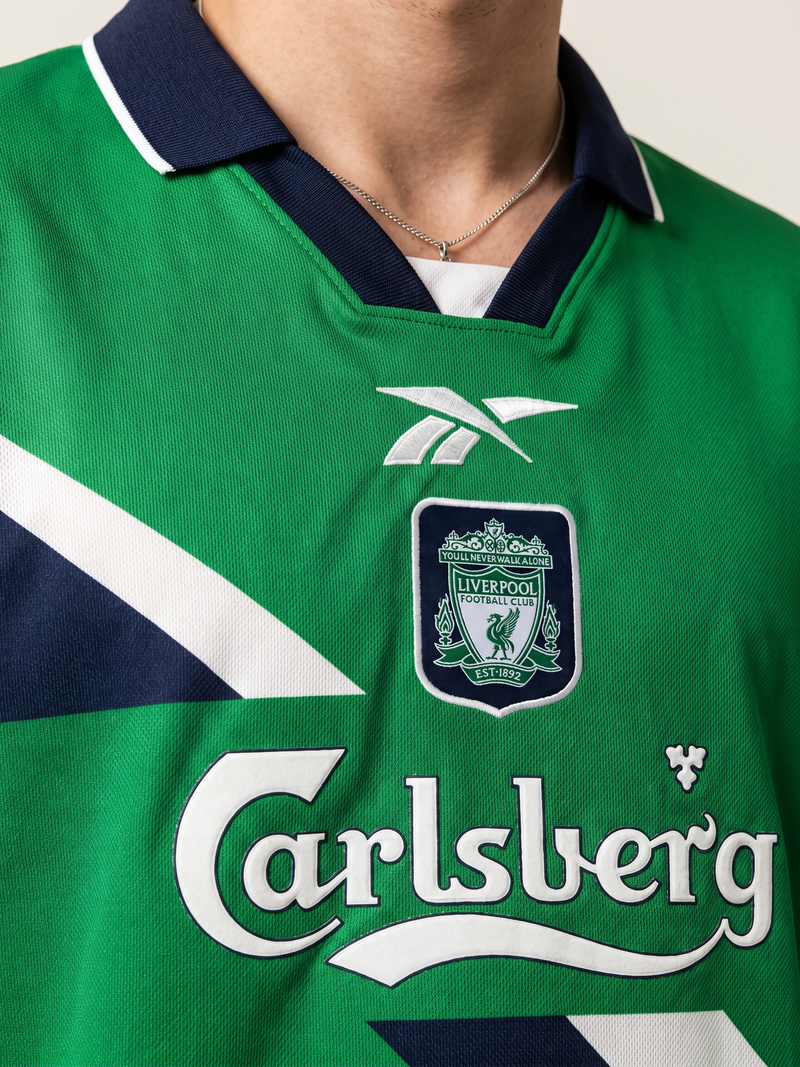 Liverpool Away Retro Shirt 1995/96 Green - Image 2