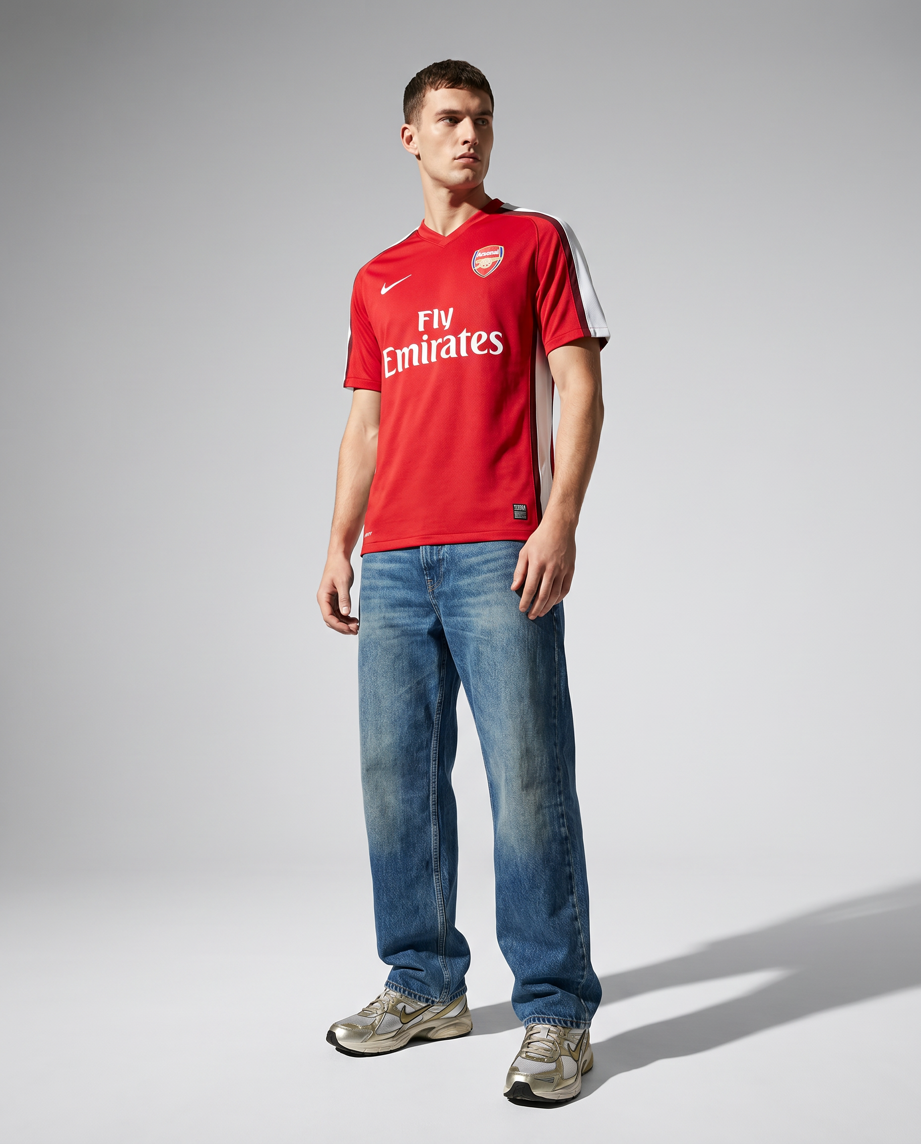 Arsenal Home Shirt 2014/16 - Gallery 1