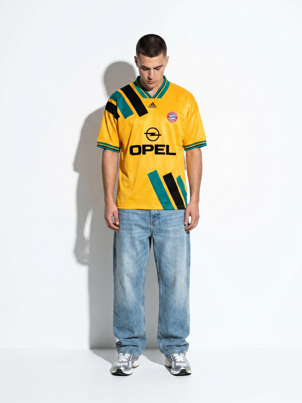 Bayern Munich 93/95 Away Retro — The Bavarian Golden Era - Secondary
