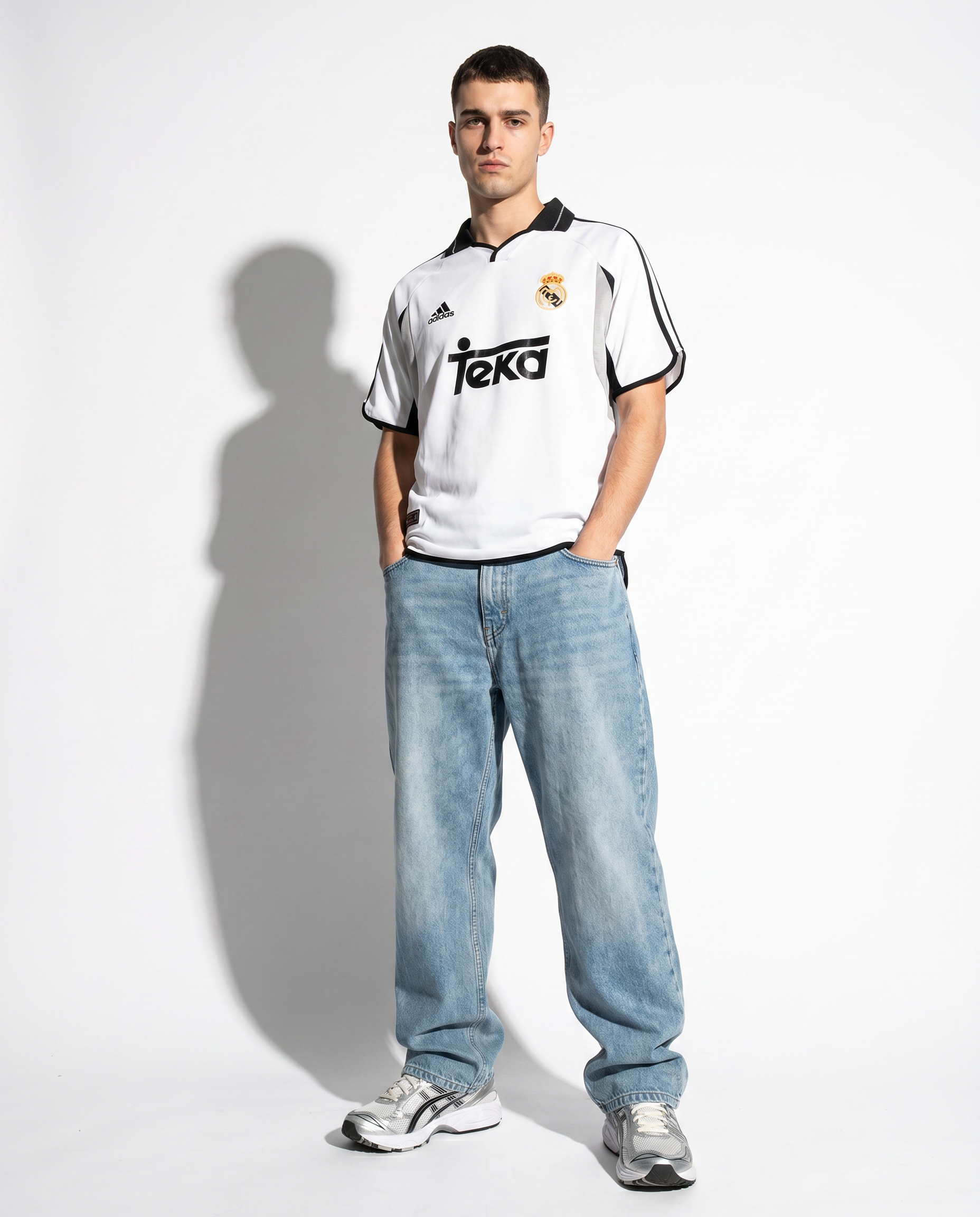 Real Madrid 00/01 Home Retro Jersey — Turn of the Century White - Gallery 2