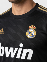 Real Madrid 97/98 Away Retro Jersey — The Black Legend - Thumbnail 3